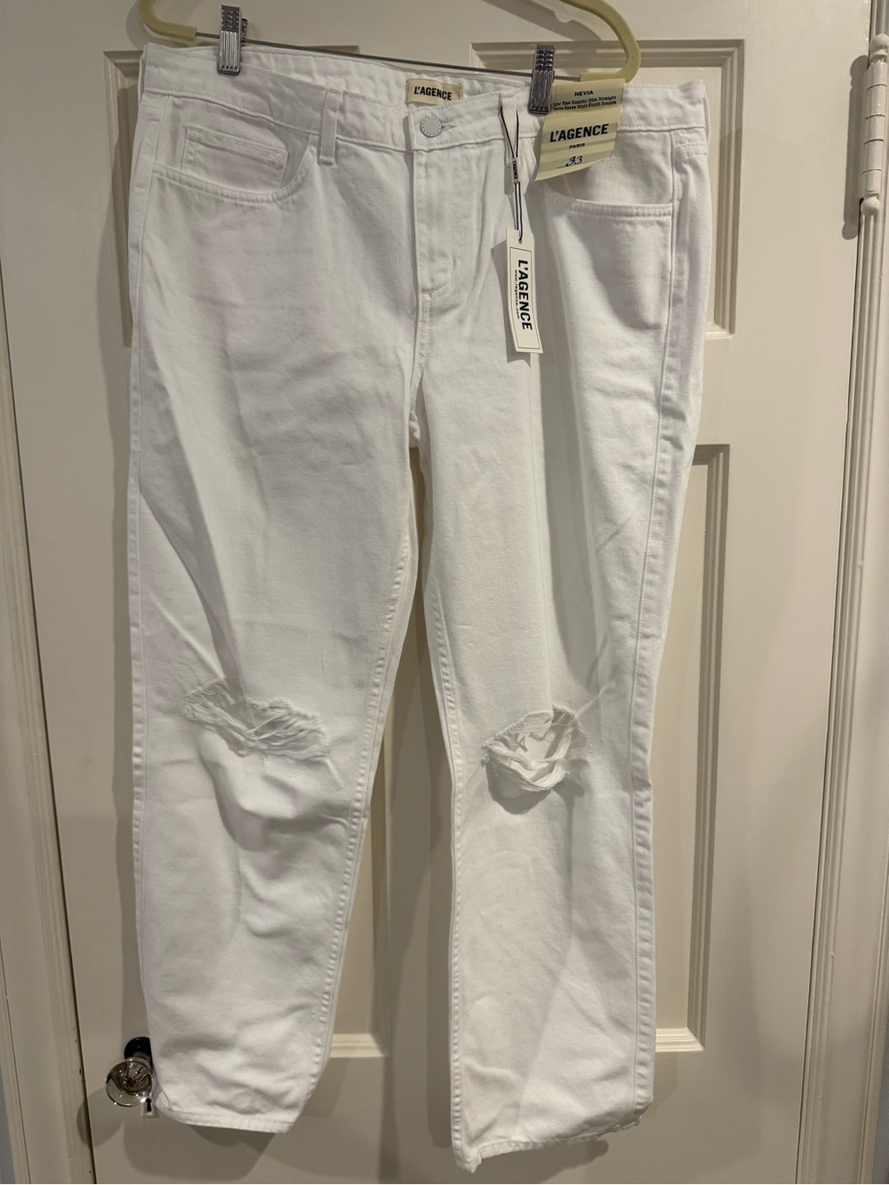 L'AGENCE White Boyfriend Jeans with Knee Distressing